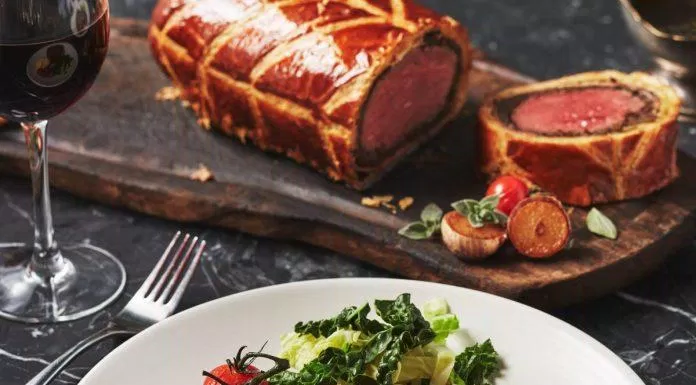 Bò Wellington chính xác là món ăn mà bạn phải thử khi đến nhà hàng cảu bếp trưởng Gordon Ramsay Bò Wellington chính xác là món ăn mà bạn phải thử khi đến nhà hàng cảu bếp trưởng Gordon Ramsay