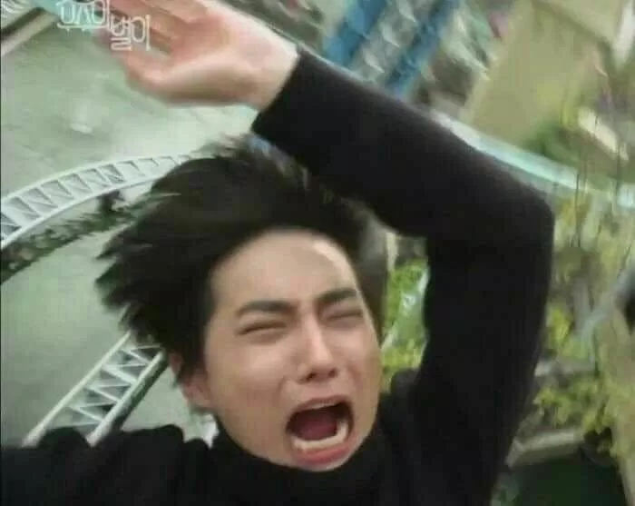 Suho (EXO) và tấm ảnh meme đi vào lịch sử. (Nguồn: Internet) Suho (EXO) và tấm ảnh meme đi vào lịch sử. (Nguồn: Internet)