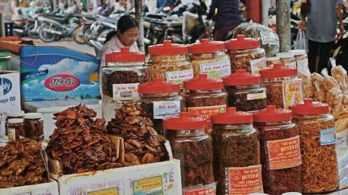 Chợ Hàn - Điểm du lịch Đà Nẵng du khách chọn làm nơi mua quà sau chuyến đi (Ảnh: Internet)