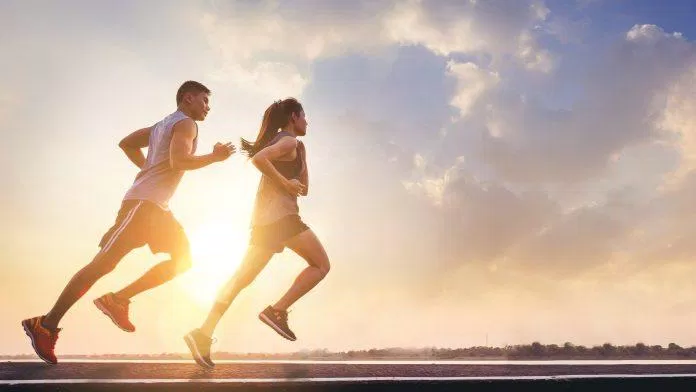 Chạy bộ là cách vận động cơ thể đơn giản nhưng mang lại hiệu quả cao nếu bạn muốn giảm cân (Nguồn: internet).