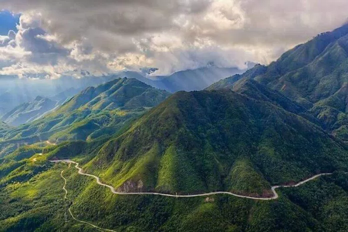 Chinh phục đèo Ô Quy Hồ - 1 trong " Tứ Đại Đỉnh Đèo " của Việt Nam ( nguồn: Internet )