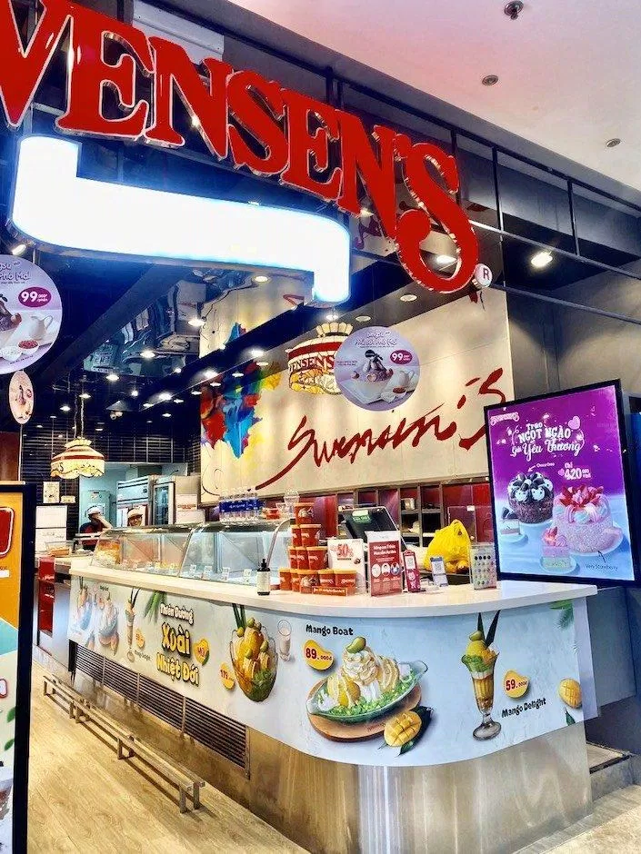 Swensen: Địa chỉ kem và bingsu ngon ngày hè ở Hà Nội và Sài Gòn bingsu ngon bingsu ngon ở Sài Gòn chất lượng Địa chỉ Bingsu ngon Hà Nội Địa chỉ kem ngon Địa chỉ kem ngon Hà Nội Địa chỉ Kem và Bingsu ngon Hà Nội hấp dẫn kem ngon kem ngon ở Sài Gòn kem Swensen Kem xôi xoài Sài Gòn Swensen swensen địa chỉ kem và bingsu ngon trải nghiệm