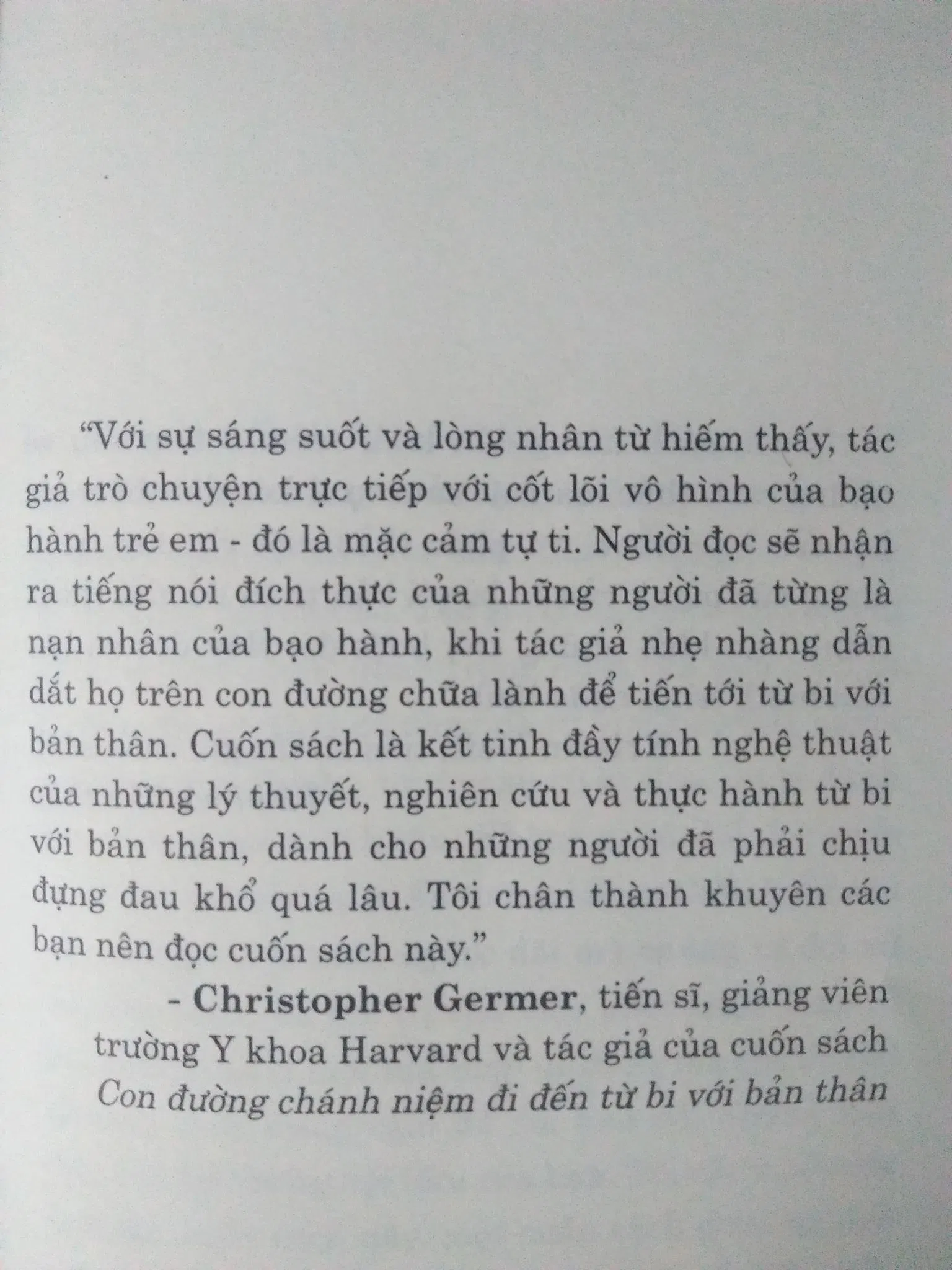 Học Cách Tha Thứ Cho Chính Mình được chuyên gia trong ngành đánh giá rất tốt. (Nguồn ảnh: Bloganchoi)