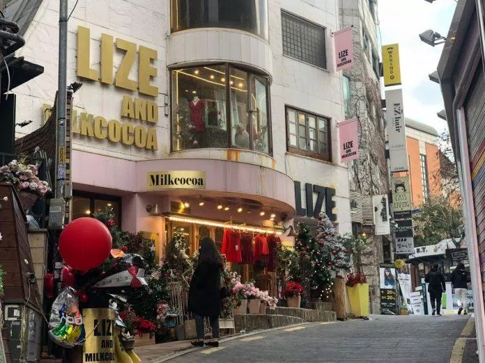 Con phố mua sắm nổi tiếng ở Hongdae Hàn Quốc (Nguồn: Internet)