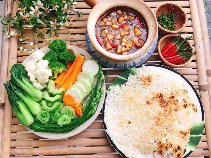 Kho quẹt chấm rau củ là món ăn vô cùng bắt cơm (Nguồn: Internet)