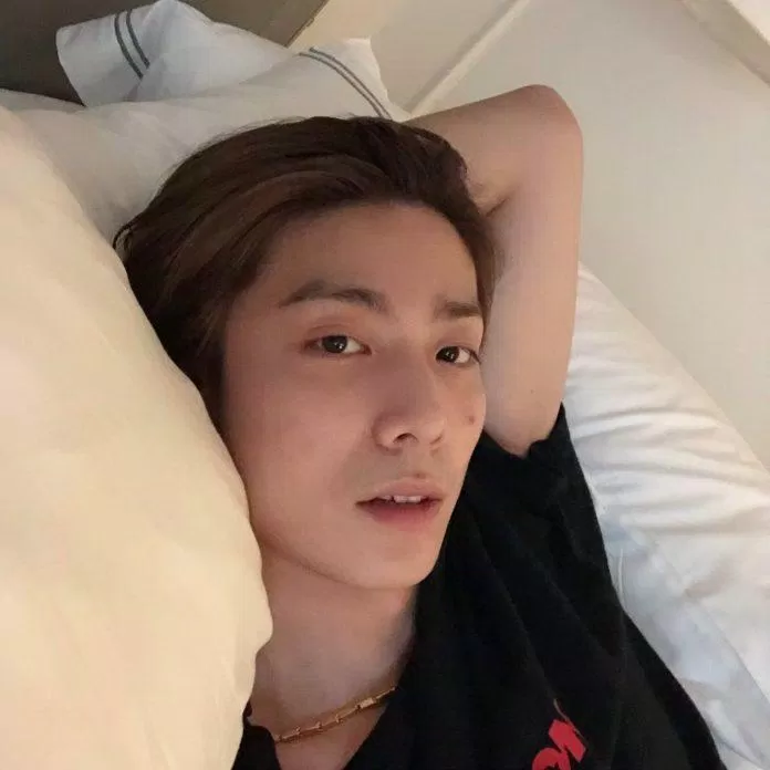 Hwiyoung (SF9) sở hữu một làn da khỏe. (Nguồn: Internet)