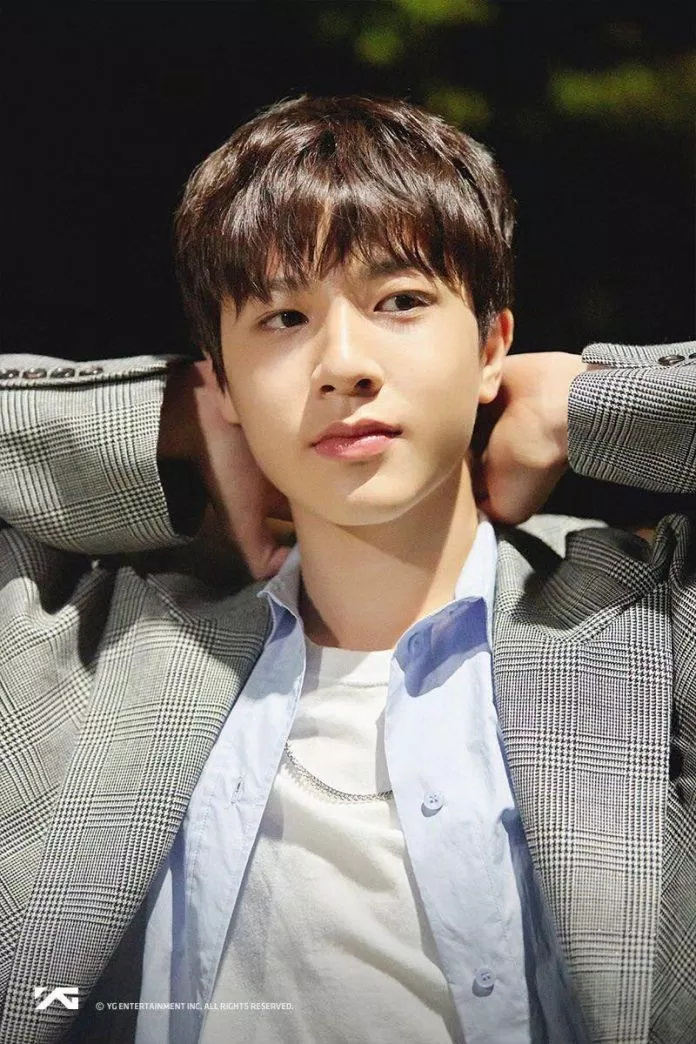 Junghwan sở hữu gương mặt điển trai và chiều cao 1m78. (Nguồn: Internet) Junghwan sở hữu gương mặt điển trai và chiều cao 1m78. (Nguồn: Internet)