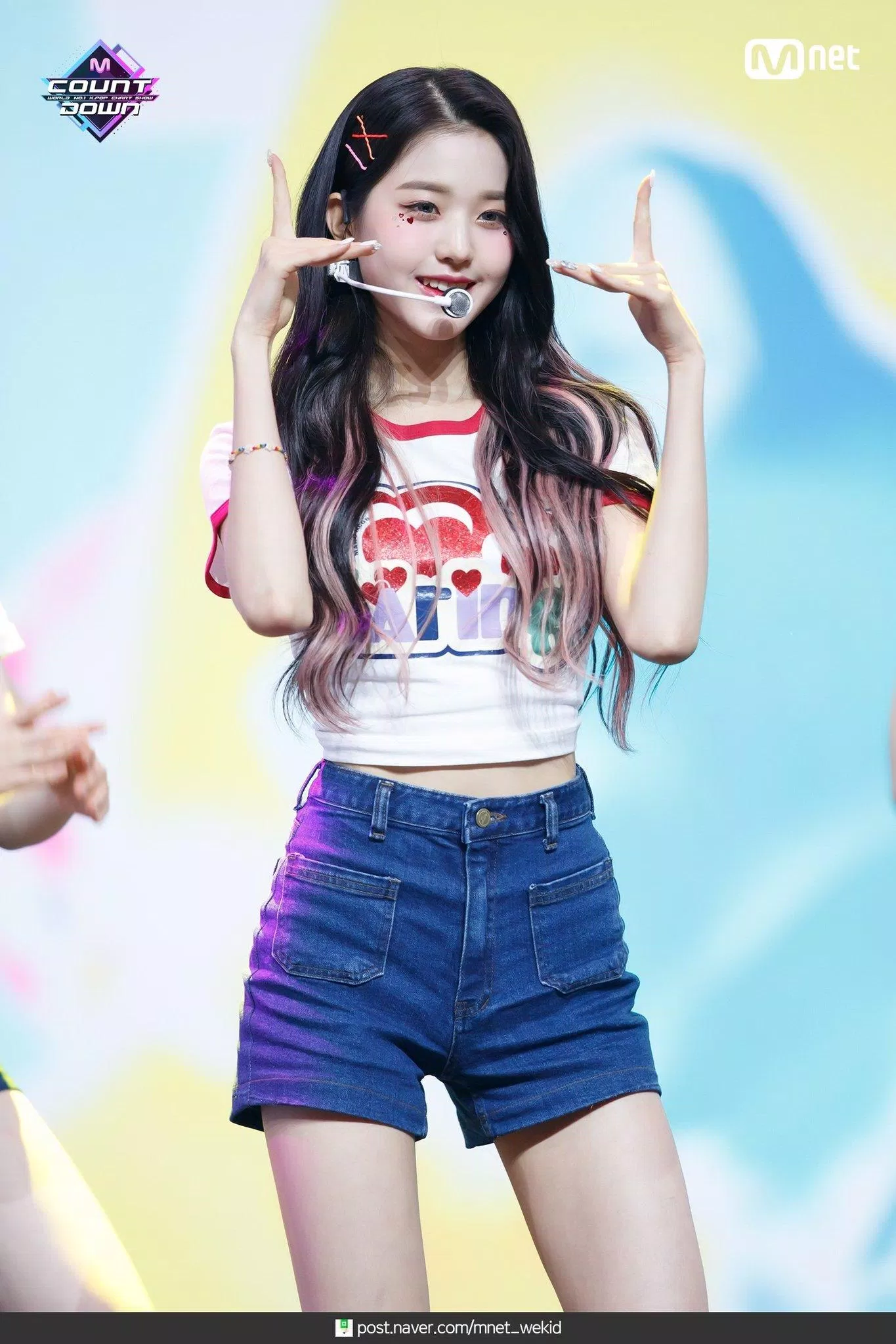 Cô nàng trở thành hình mẫu lý tưởng của hầu hết giới trẻ Hàn Quốc hiện tại. (Nguồn: Internet) Cô nàng trở thành hình mẫu lý tưởng của hầu hết giới trẻ Hàn Quốc hiện tại. (Nguồn: Internet)