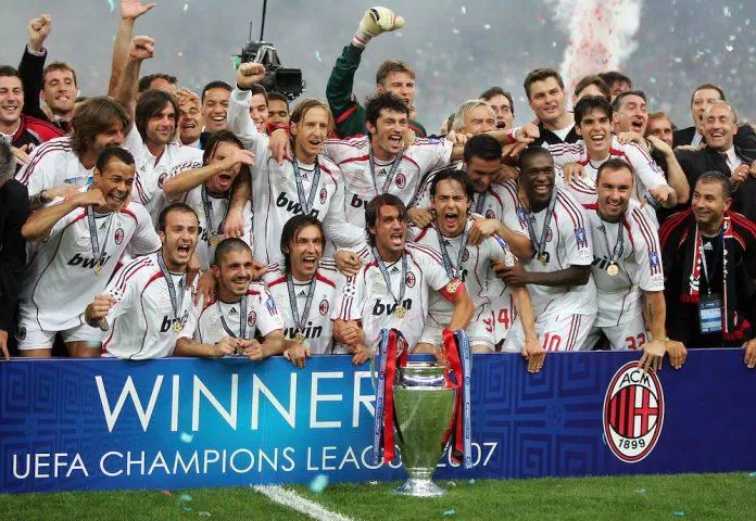 Vô địch C1 cùng AC Milan. (Nguồn: Internet).