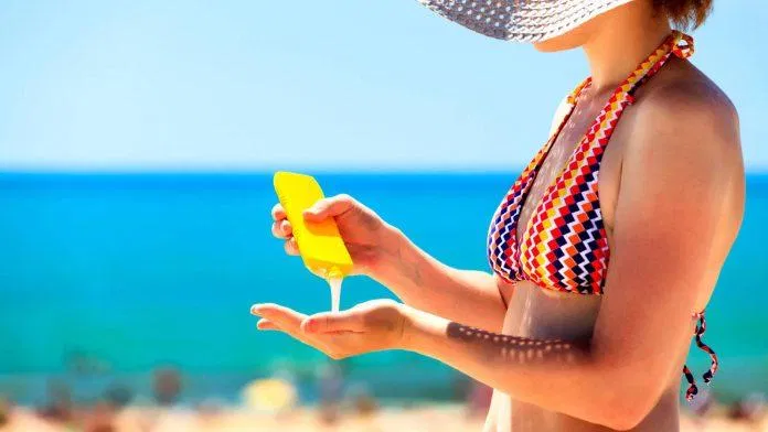 Giải đáp 16 sai lầm khi dùng kem chống nắng, bật mí những sản phẩm kem chống nắng chất lượng (Nguồn: Internet).