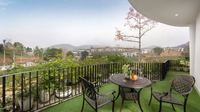 Không gian ngoại cảnh yên bình tại Ivory Villas & Resort (Ảnh: Internet)