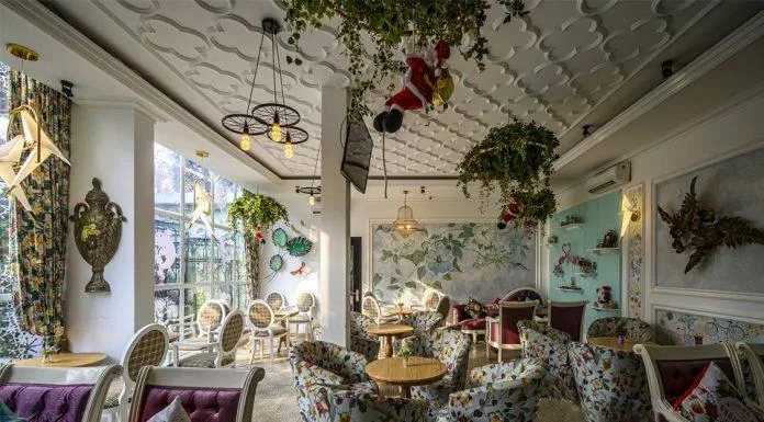 Không gian bên trong của La Bonté Café lại mang vẻ đẹp rất tinh tế (Nguồn: FB La Bonté Café)
