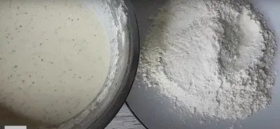 Nhúng thịt gà qua bột ướt rồi lăn qua bột khô (Ảnh: Cultured Cuisine) Nhúng thịt gà qua bột ướt rồi lăn qua bột khô (Ảnh: Cultured Cuisine)