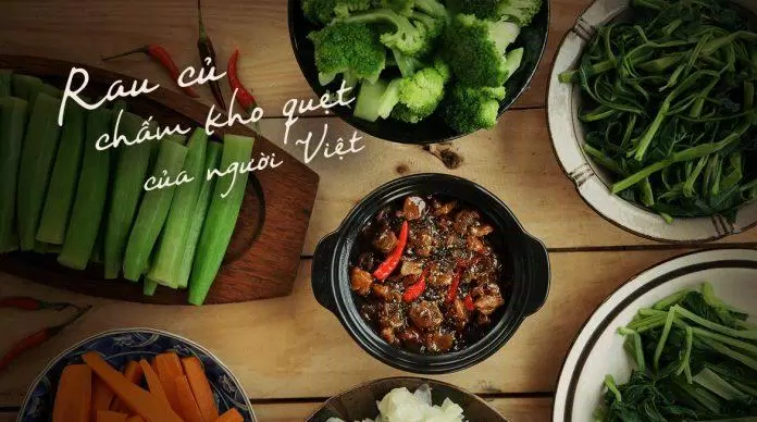 Sơ chế rau củ và để cho ráo nước (Nguồn: Internet)