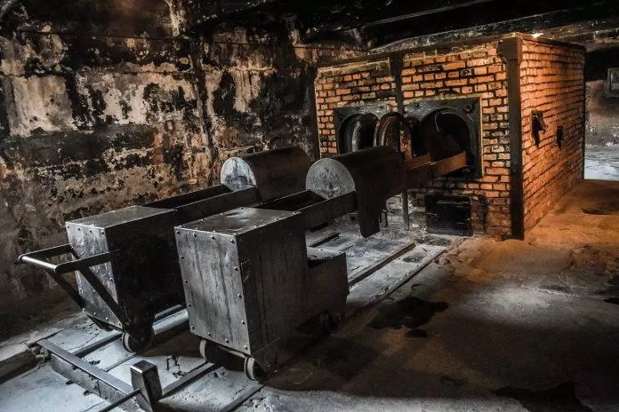 Hình ảnh lò hỏa thiêu ghê rợn tại nhà hỏa táng Auschwitz. (Nguồn: Internet)