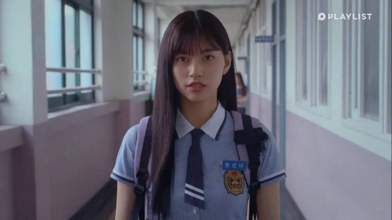 Tạo hình của Doyeon với vai diễn Han Sun Nyeo. (Nguồn: Internet) Tạo hình của Doyeon với vai diễn Han Sun Nyeo. (Nguồn: Internet)