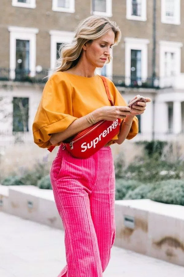 Một gợi ý đầy thú vị với công thức phối liền kề 3 tông màu nổi bật (Nguồn: Internet)