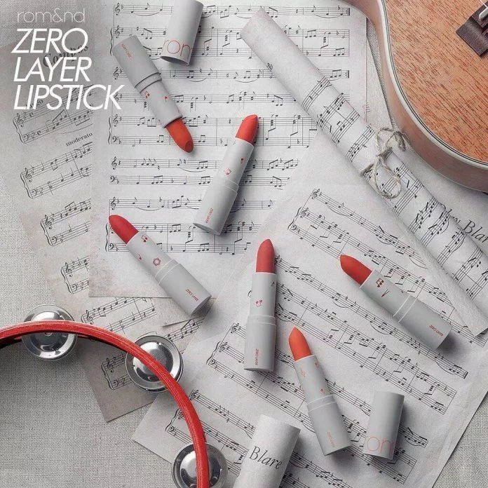 Romand Zero Layer Lipstick có chất son lỳ mướt mịn, siêu nhẹ môi. (nguồn: Internet)