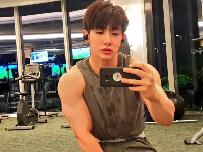 Cơ bắp nam tính của cựu thành viên MONSTA X. (Nguồn: Internet) Cơ bắp nam tính của cựu thành viên MONSTA X. (Nguồn: Internet)