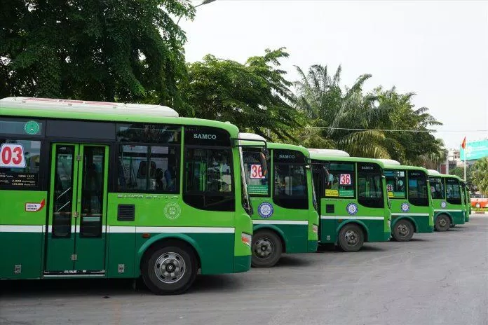 Nên di chuyển bằng phương tiện gì?