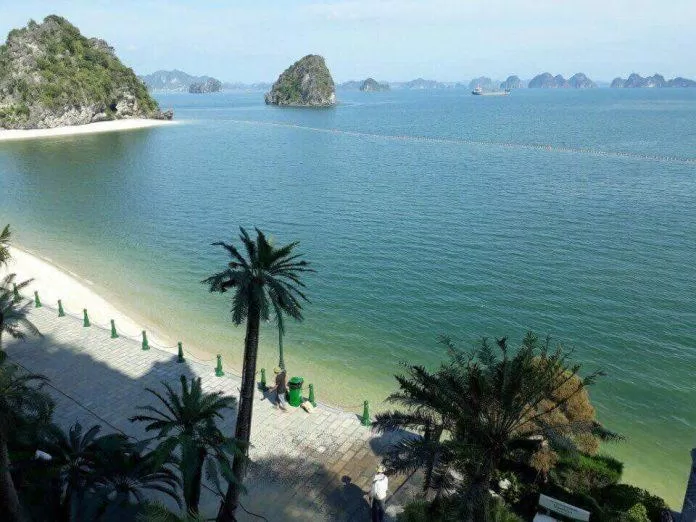 Bãi biển Lương Ngọc đẹp quyến rũ (Nguồn: FB Tuấn Mai Resort)