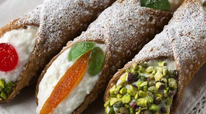 Những chiếc bánh ngọt đặc trưng ở Sicily (Ảnh: internet)