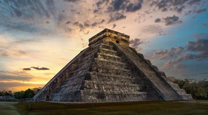Tàn tích Chichén Itzá (Ảnh: Internet)