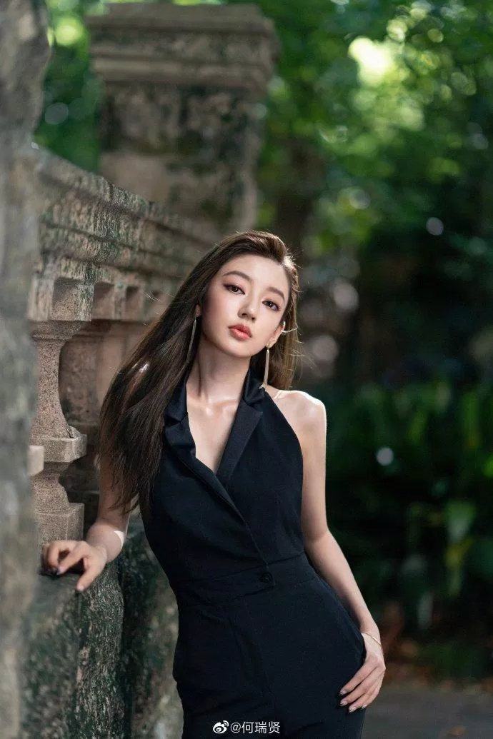 Xinh đẹp, học giỏi thế này có ai mà không mê chứ?