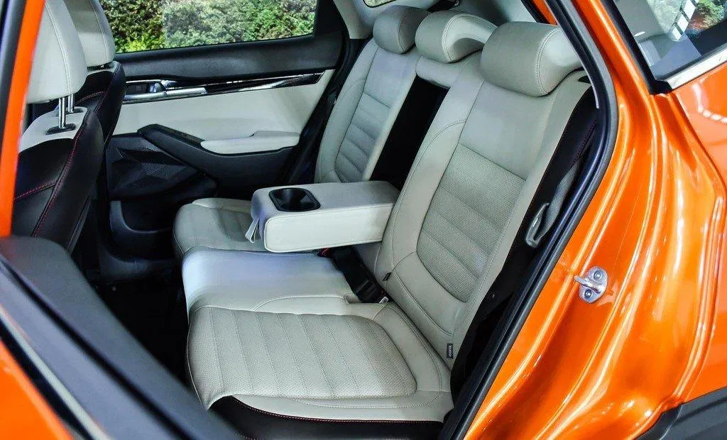 Nội thất Kia Seltos 2020 (nguồn: Internet)