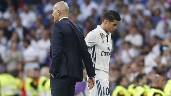 James Rodriguez cũng có mối quan hệ không mấy tốt đẹp với HLV Zidane.