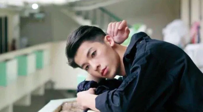 Hứa Quang Hán trong phim Bão Cát Tình Yêu. (Ảnh: Internet)