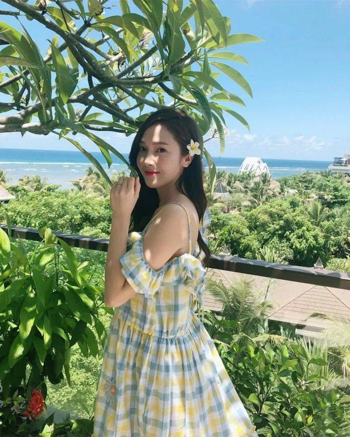 Những chiếc đầm có phần bánh bèo được cô tận dụng tối đa vào những chuyến du lịch hè (Nguồn: Internet)