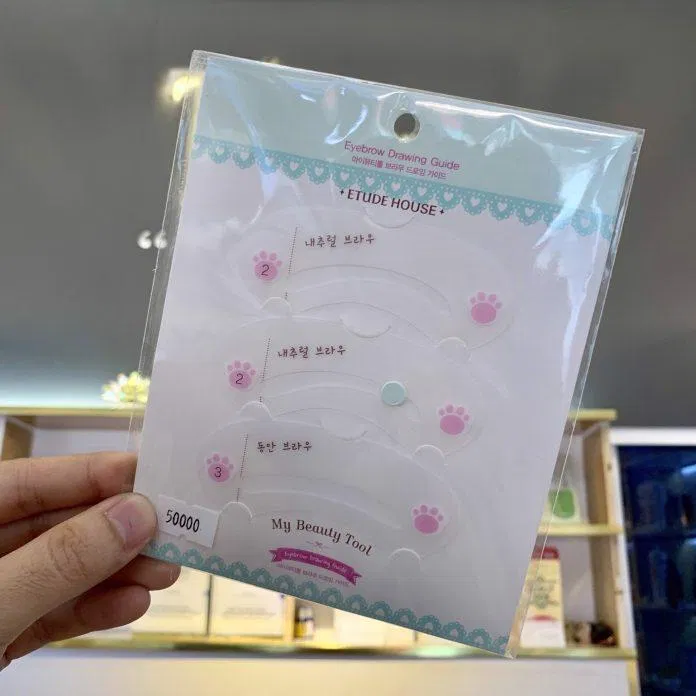Khuôn kẻ mày Etude House (Nguồn: Internet). Khuôn kẻ mày Etude House (Nguồn: Internet).