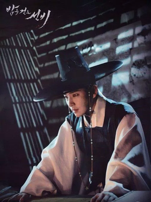"Ma cà rồng" Lee Jun Ki đẹp xuất sắc (Nguồn: Internet)