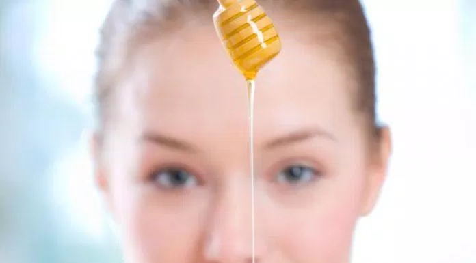 Mật ong có tác dụng vô cùng tuyệt vời đối với làn da khô. (Nguồn: Internet).