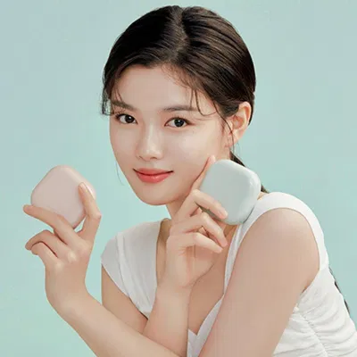 Laneige Neo Cushion cho nàng lớp nền hoàn hảo tựa Kim Yoo Jung. (nguồn: Internet)