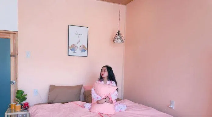 Phòng đơn siêu lớn dành cho 3 người (Nguồn: Facebook Homestay Nhà Tin)