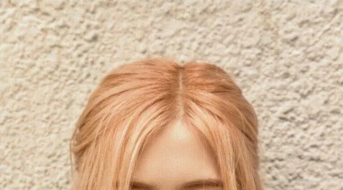 Rosé thông thạo tới 3 thứ tiếng và đã có tới 15 năm sống ở nước ngoài. (Nguồn: Internet) Rosé thông thạo tới 3 thứ tiếng và đã có tới 15 năm sống ở nước ngoài. (Nguồn: Internet)
