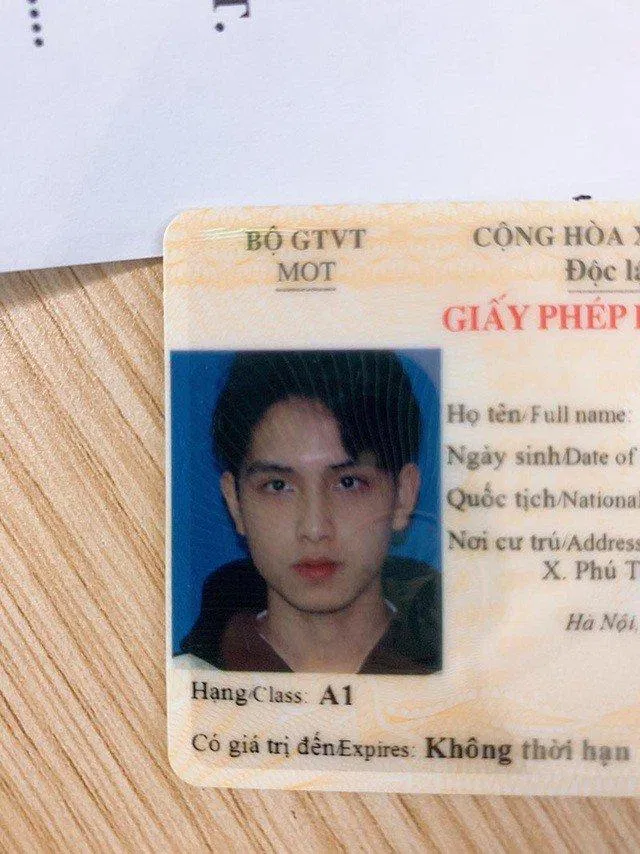 Anh chàng được mệnh danh là "hotboy ảnh thẻ" (Nguồn: Internet)