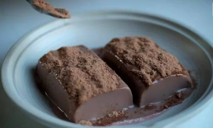 Cách trang trí và thưởng thức bánh Pudding Milo