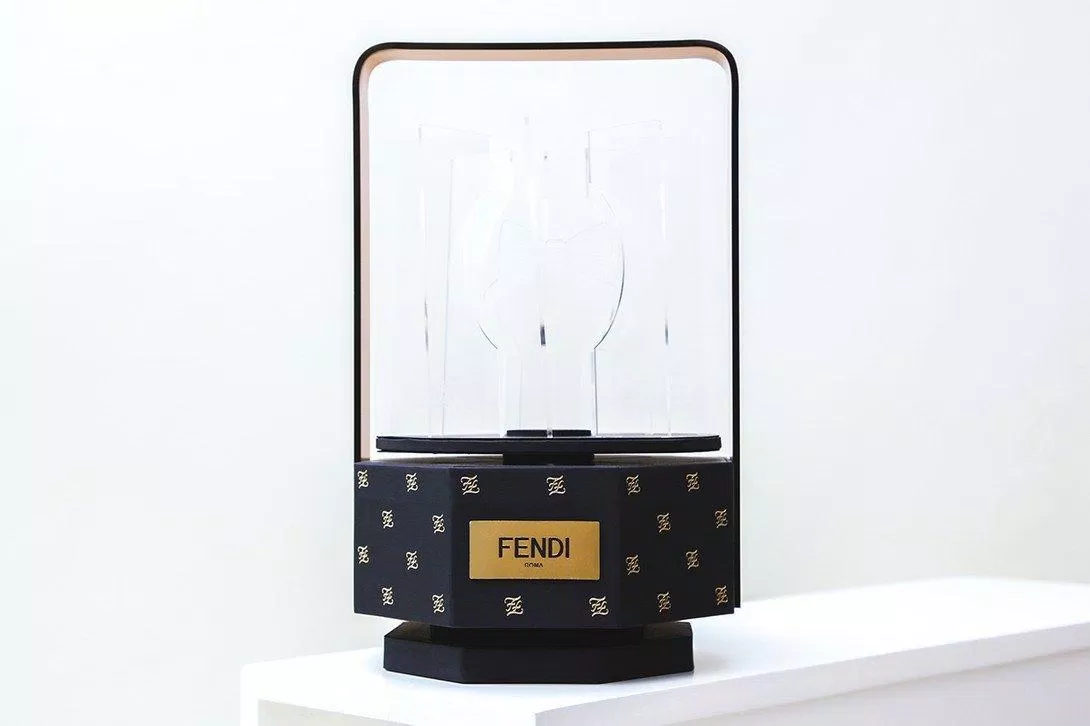 Hộp bánh trung thu của Fendi. (Ảnh: Internet)