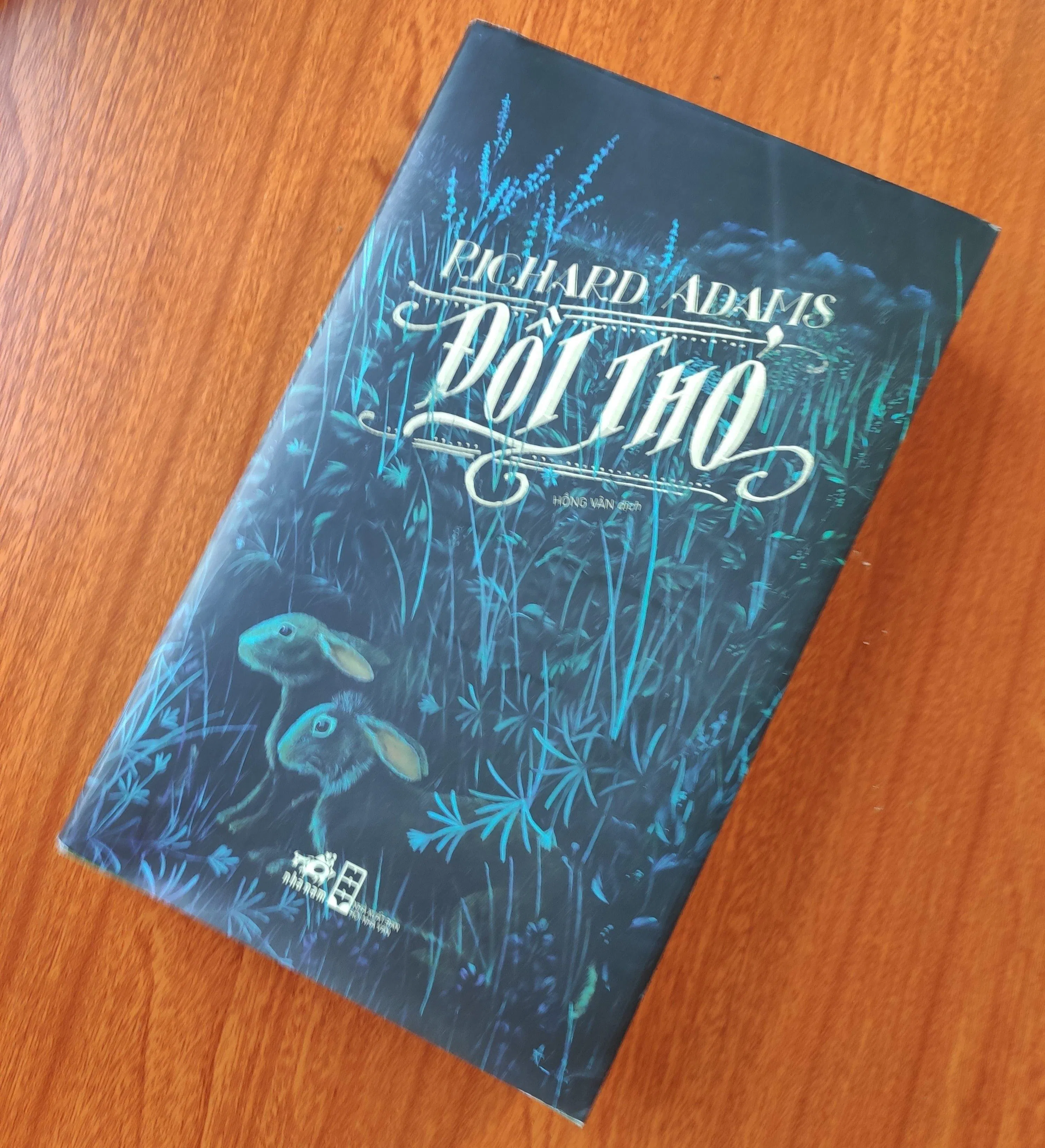 Sách thiếu nhi Đồi thỏ (Nguồn: BlogAnChoi).