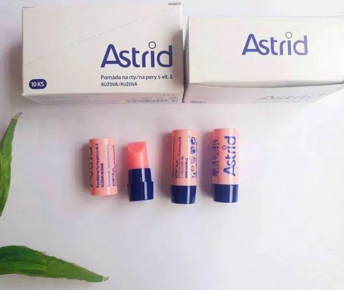 Nắm vững 4 tips dưỡng môi hồng hào tự nhiên cực kỳ đơn giản Astrid Protective & Regenerating Lip Balm căng mịn chăm sóc đôi môi ẩm mịn chống nắng dưỡng ẩm dưỡng ẩm môi dưỡng môi dưỡng môi hồng hào đôi môi đôi môi hồng hào đơn giản gel tẩy tế bào chết môi Unpa Bubi Bubi Lip Innisfree Smooth Lip Scrub làm đẹp Laneige Lip Sleeping Mask Berry Maybelline Makeup Remover for Eye Lip môi hồng tự nhiên môi thâm nguyên liệu nguyên liệu tự nhiên Nivea Sun Soleil SPF 30 phục hồi đôi môi khô nẻ sản phẩm tẩy tế bào chết tẩy tế bào chết môi tẩy trang tẩy trang mắt môi innisfree apple seed lip eye remover tẩy trang môi trị thâm môi tự nhiên Vichy Ideal Soleil Xoa dịu đôi môi khô và nứt nẻ
