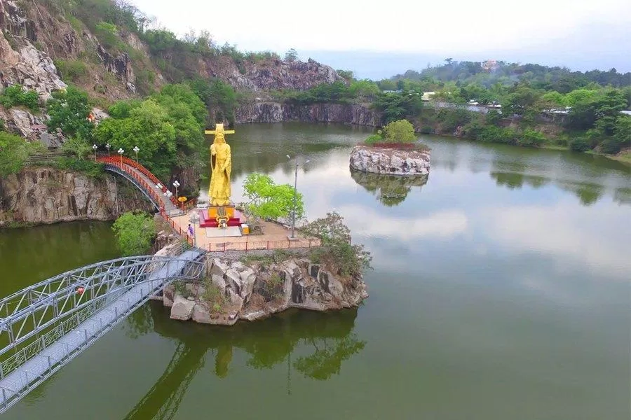 10 địa điểm du lịch đẹp nao lòng tại An Giang: Xách ba lô lên và đi thôi! 10 địa điểm du lịch An Giang chợ nổi an giang công viên công viên nước Du lịch du lịch An Giang du lịch miền Tây địa điểm du lịch địa điểm du lịch tai an giang khám phá an giang khu du lịch núi cấm rừng tràm Trà Sư thông tin trải nghiệm an giang Tràm trà