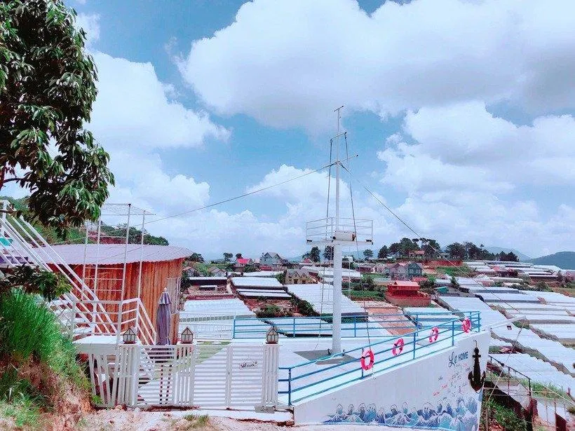 Lê Homestay - được ví như con thuyền Titanic mắc cạn tại Đà Lạt ( nguồn: Internet )
