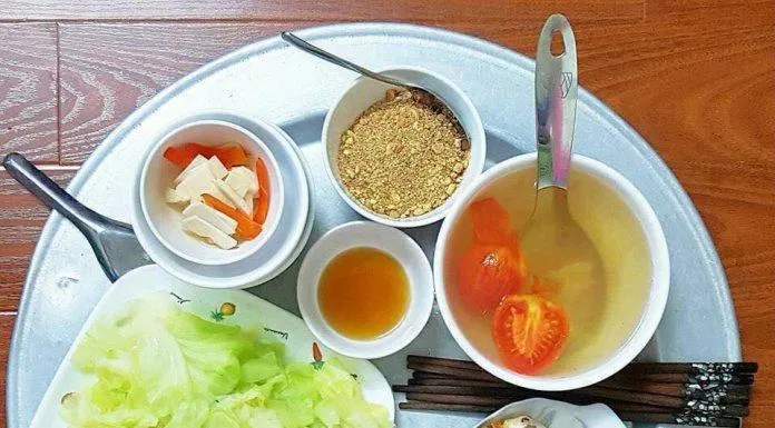 Mâm cơm gia đình dễ làm hằng ngày (Nguồn: Internet)