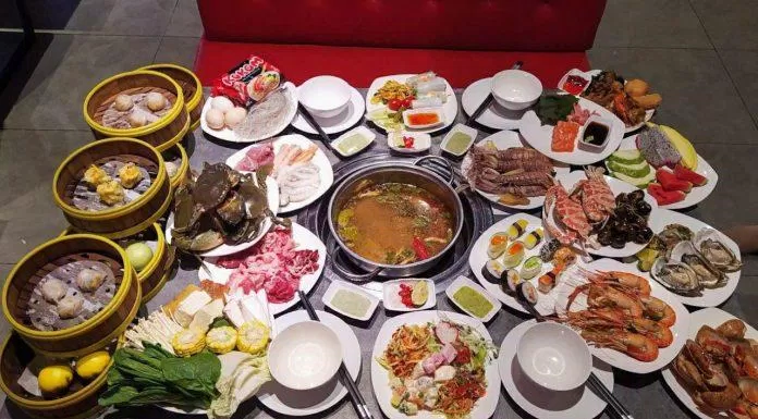 Một bữa ăn thịnh soạn và ấm áp tại Cửu Vân Long. (Ảnh: internet)