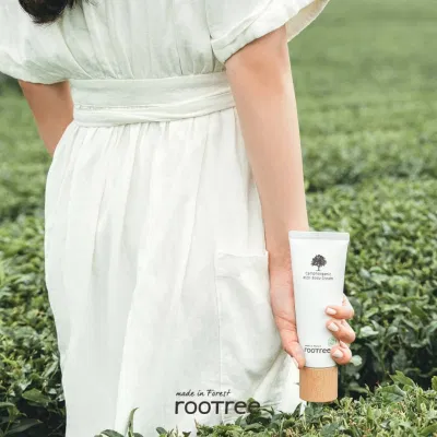 Mỹ phẩm thiên nhiên Rootree chứa thành phần xanh - sạch và thiết kế bao bì mộc mạc, thân thiện với môi trường. (Nguồn: Internet) Mỹ phẩm thiên nhiên Rootree chứa thành phần xanh - sạch và thiết kế bao bì mộc mạc, thân thiện với môi trường. (Nguồn: Internet)