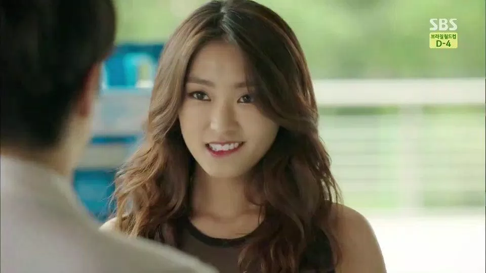 Sự cameo đầy dễ thương của Bora (Sistar). (Ảnh: Internet)