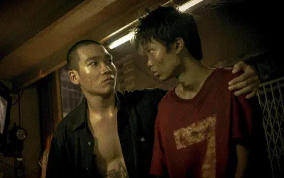 Rapper Wowy đảm nhận vai diễn đại ka - trùm cầm đầu lô đề và cho vay nặng lãi.